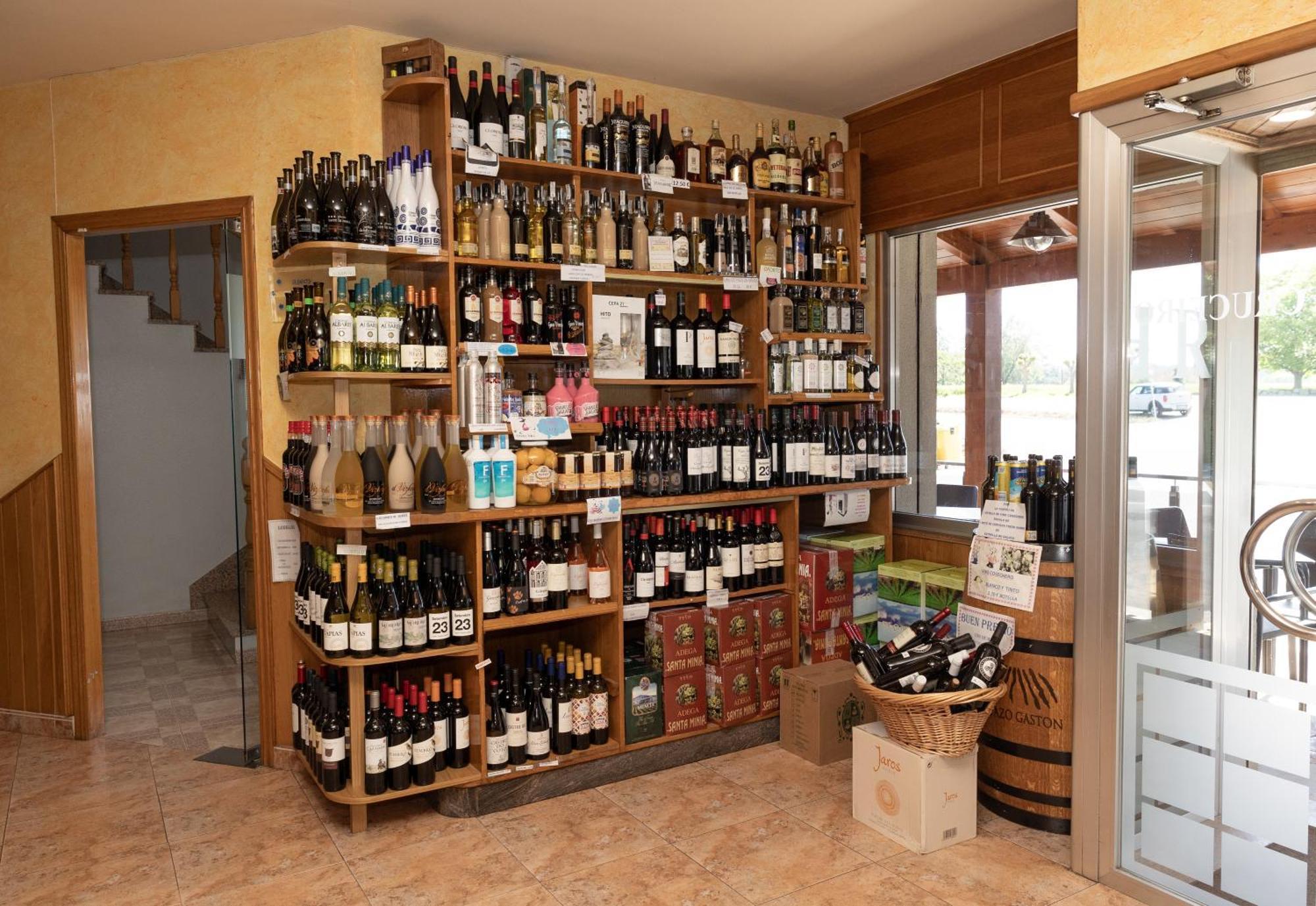 Hostal O'Cruceiro O Pino Luaran gambar